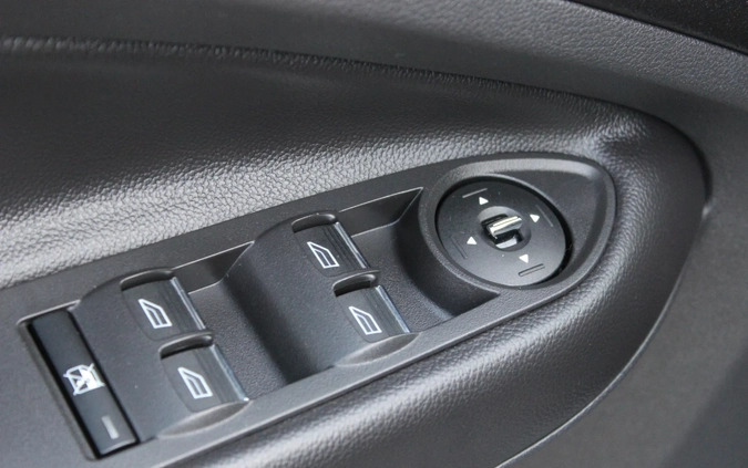 Ford Kuga cena 54900 przebieg: 134000, rok produkcji 2014 z Zbąszynek małe 631